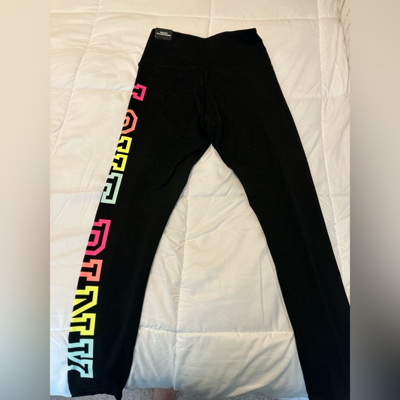 Victoria’s Secret yoga leggings - Picture 2 of 4